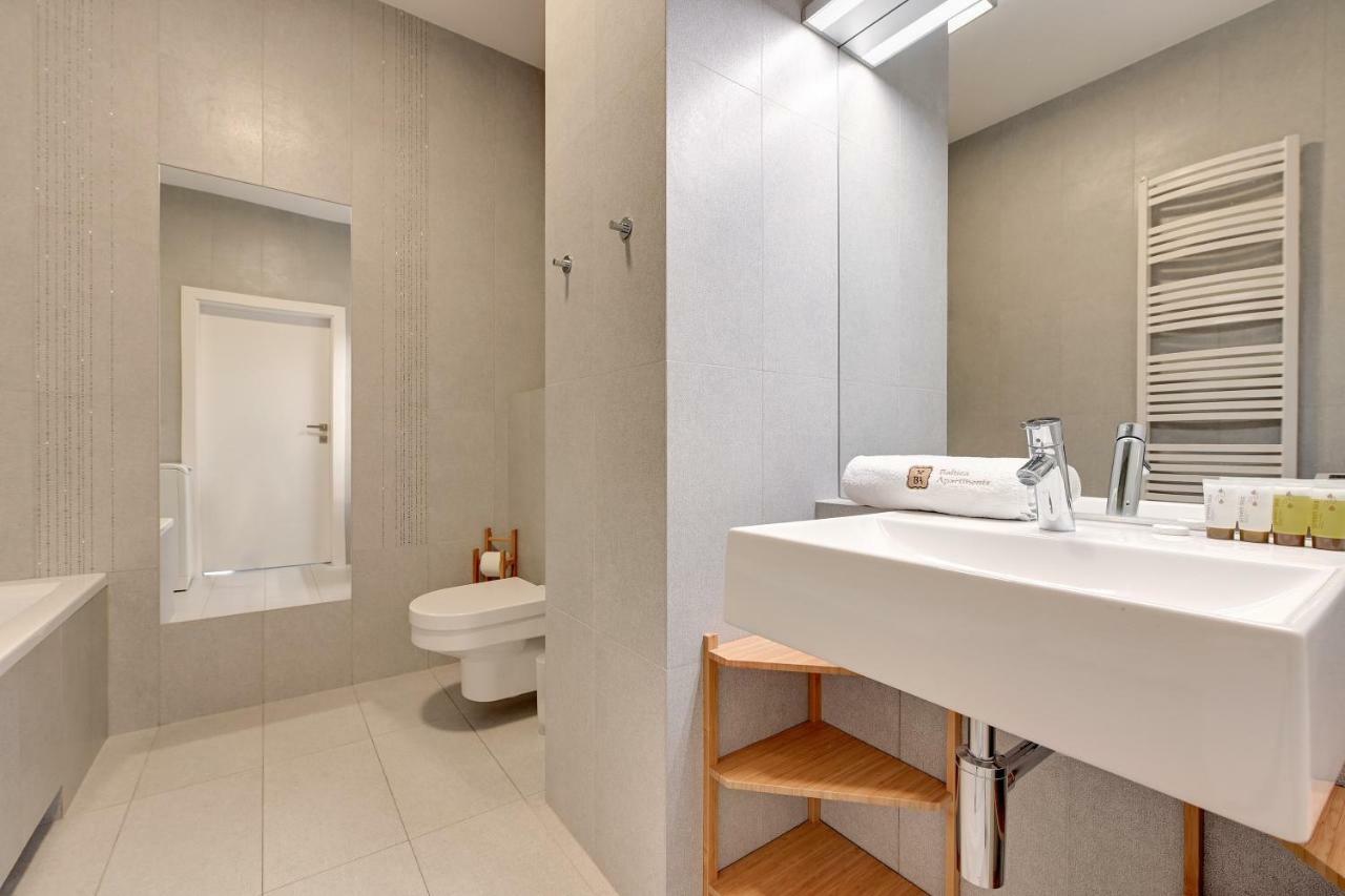 Golden Bay By Nadmorski Dwor Apartments غدانسك المظهر الخارجي الصورة